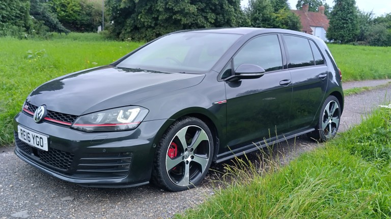 Volkswagen Golf GTi