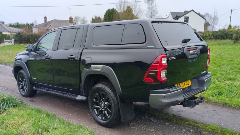 IMG HDR Toyota Hilux